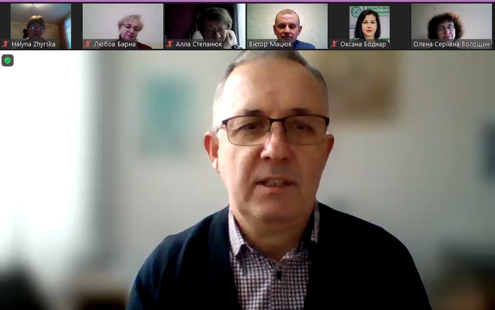 До студентів звернувся керівник виробничої практики ТНПУ Іван КАПЛУН